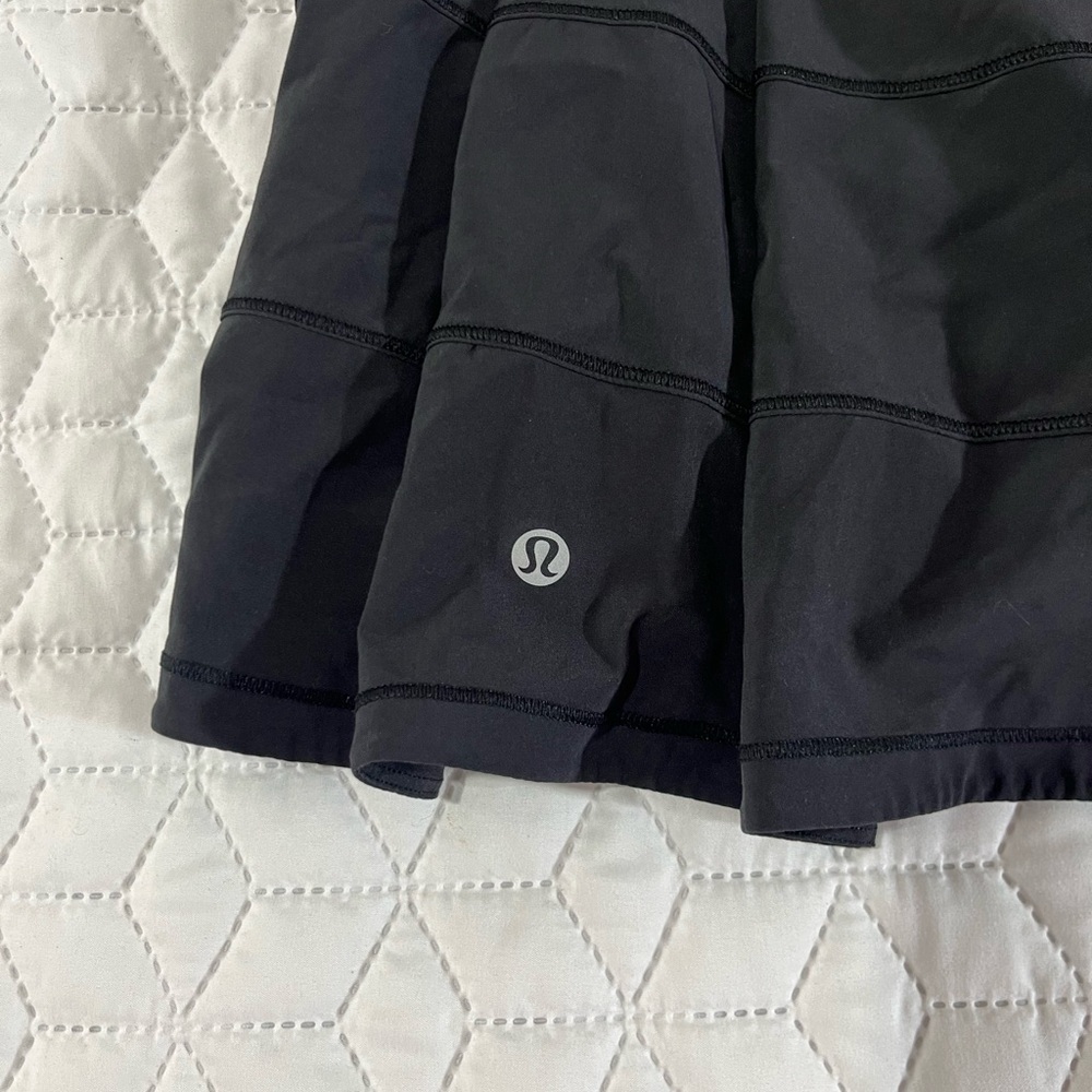 Lululemon Pace Rival Athletic Skirt Black Size 6 Tall Built-In Shorts Athletic - Picture 8 of 9